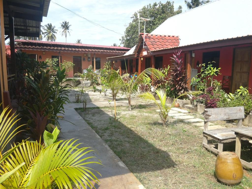 The Village Langkawi Pantai Cenang  Exterior foto